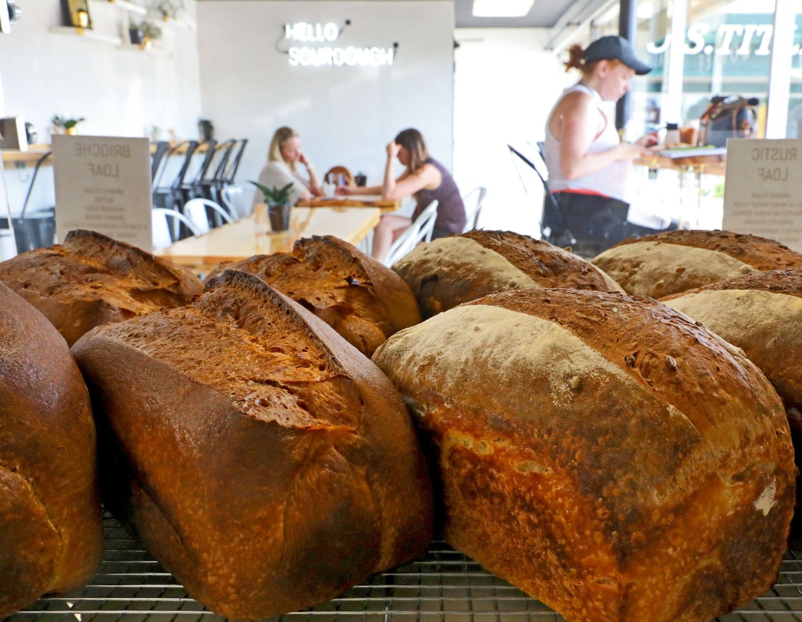 Review: Knead Bakehouse & Provisions